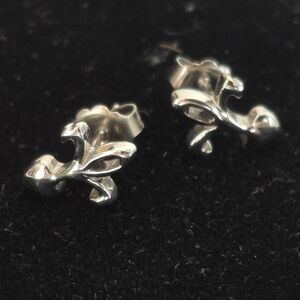 Stainless Steel Fleur De Lis Stud Earrings Jewelry Brand new